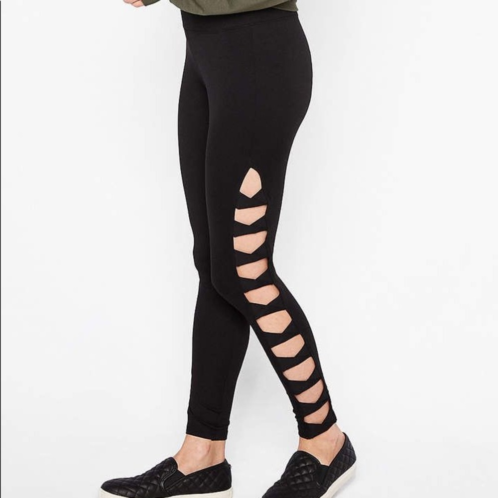 Buttery soft cut out leggings